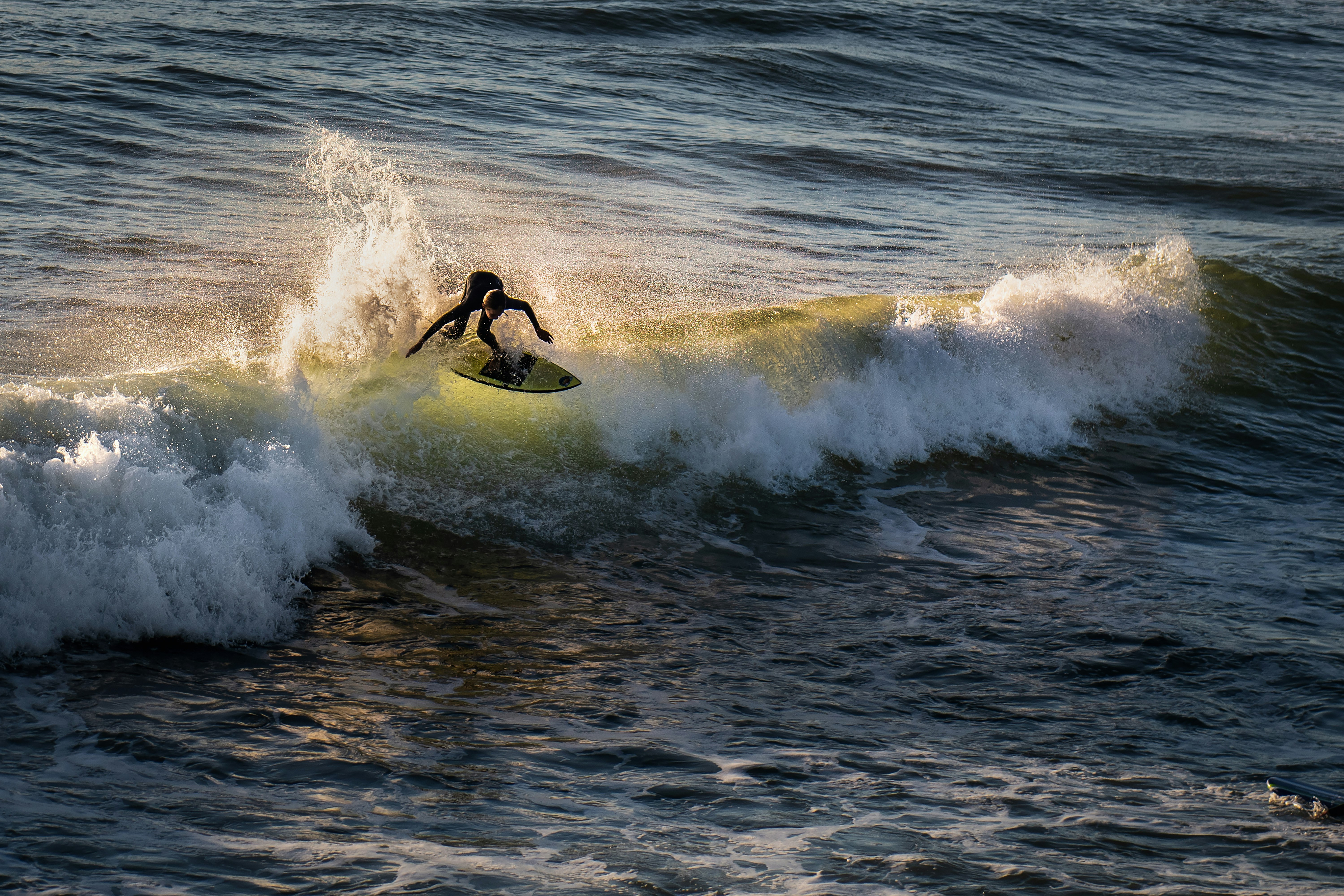 man surfing during daytime